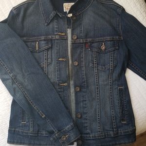 Levis jean jacket